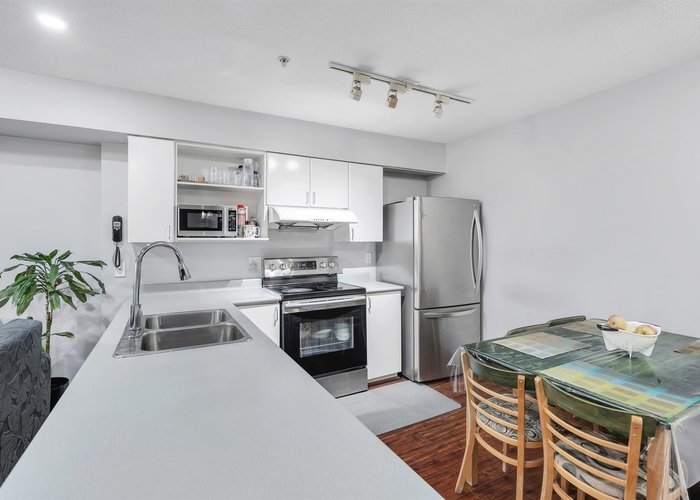 302 - 12130 80 Avenue, Surrey, BC V3W 0V2 |  Photo 11