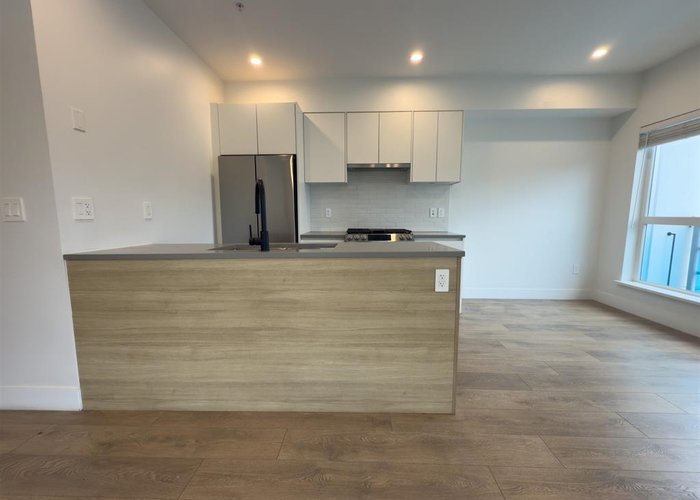 213 - 8496 120 Street, Surrey, BC V3W 3N5 |  Photo 2