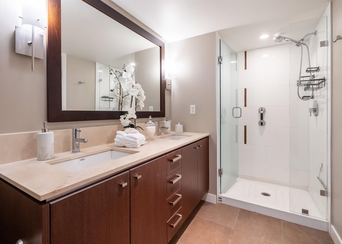 402 - 2950 King George Boulevard, Surrey, BC V4P 0E5 |  Photo 47