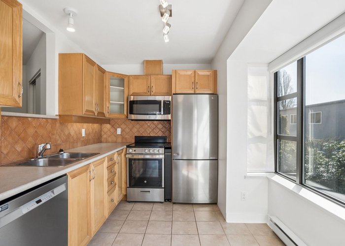 305 - 2119 Yew Street, Vancouver, BC V6K 3G6 |  Photo 25