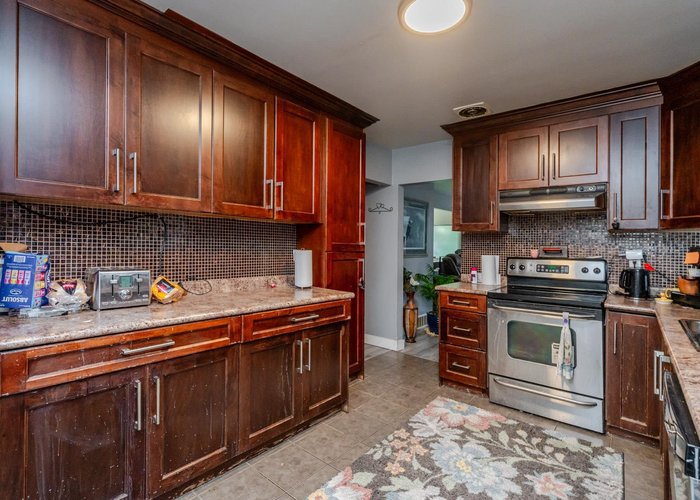 654 Linton Street, Coquitlam, BC V3J 6J9 |  Photo 49