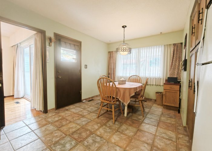 4829 Colbrook Court, Burnaby, BC V5G 3Y3 |  Photo 35