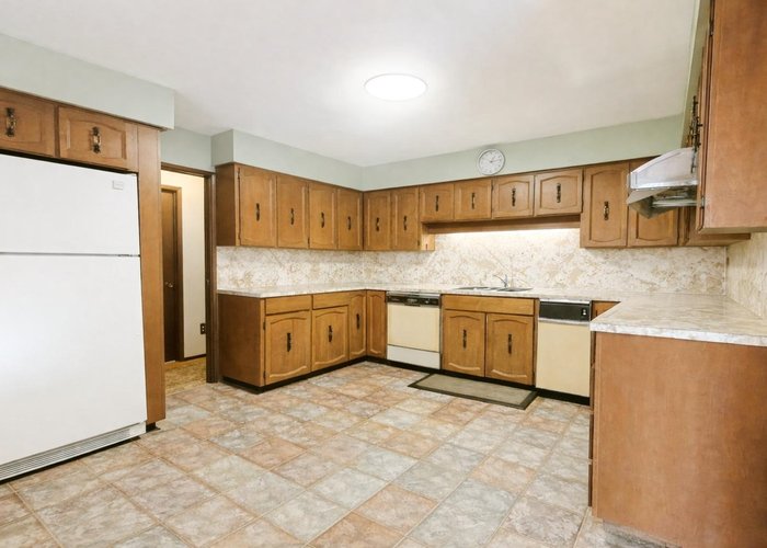 4829 Colbrook Court, Burnaby, BC V5G 3Y3 |  Photo 34