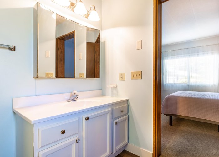 35 - 2120 King George Boulevard, Surrey, BC V4A 6Y8 |  Photo 63
