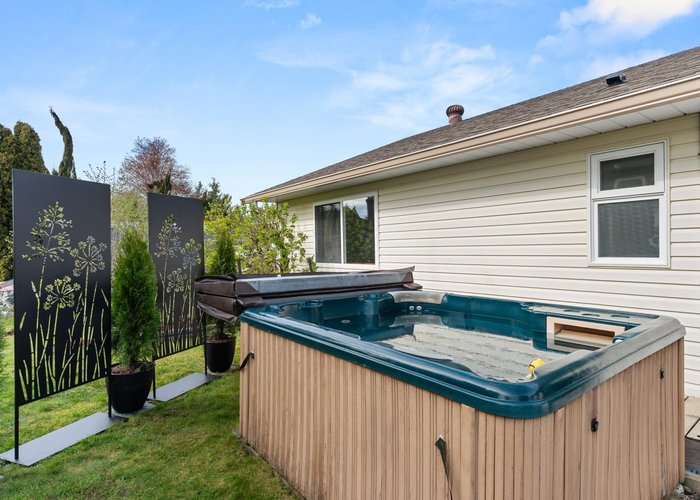 6365 Homestead Avenue, Sechelt, BC V7Z 0M7 |  Photo 74