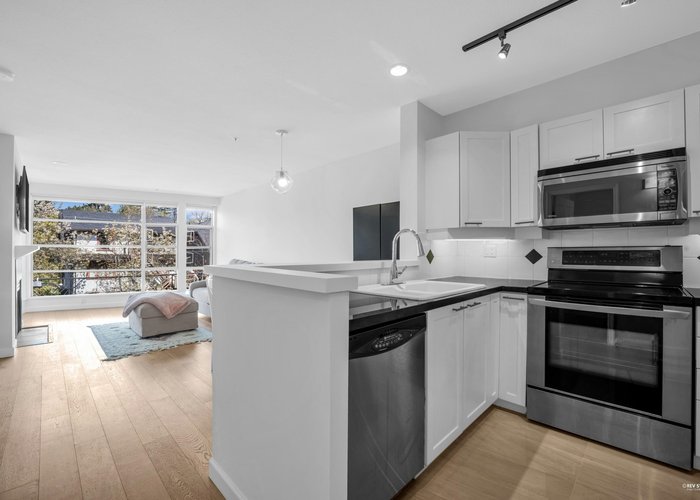 404 - 2575 4TH Avenue, Vancouver, BC V6K 1P5 |  Photo 33