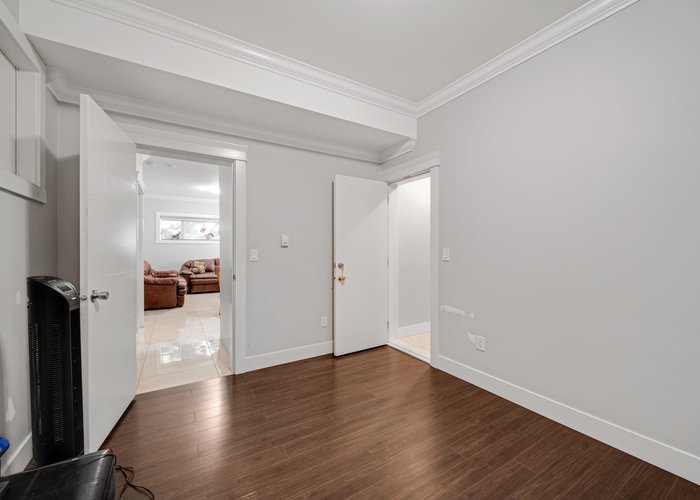 8543 Royal Oak Avenue, Burnaby, BC V5J 4L5 |  Photo 46