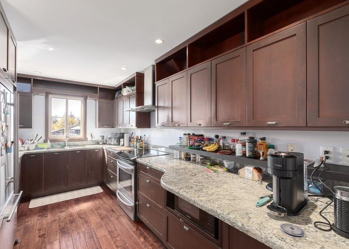 34 - 2375 Broadway, Vancouver, BC V6K 2E6 |  Photo 29
