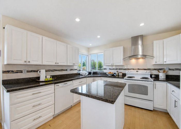 2946 Blackbear Court, Coquitlam, BC V3E 3A2 |  Photo 43