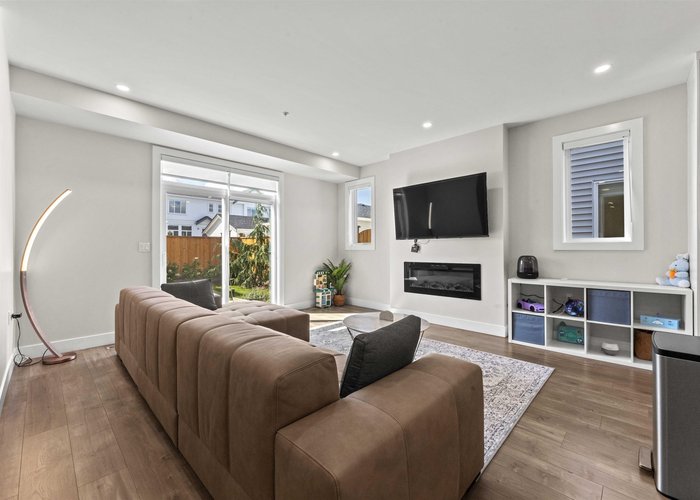 20520 76A Avenue, Langley, BC V2Y 3T1 |  Photo 38