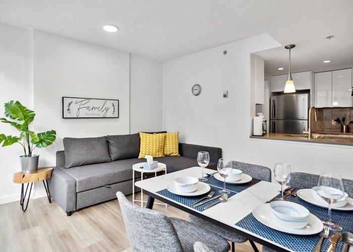 605 - 618 Abbott Street, Vancouver, BC V6B 0C1 |  Photo 12