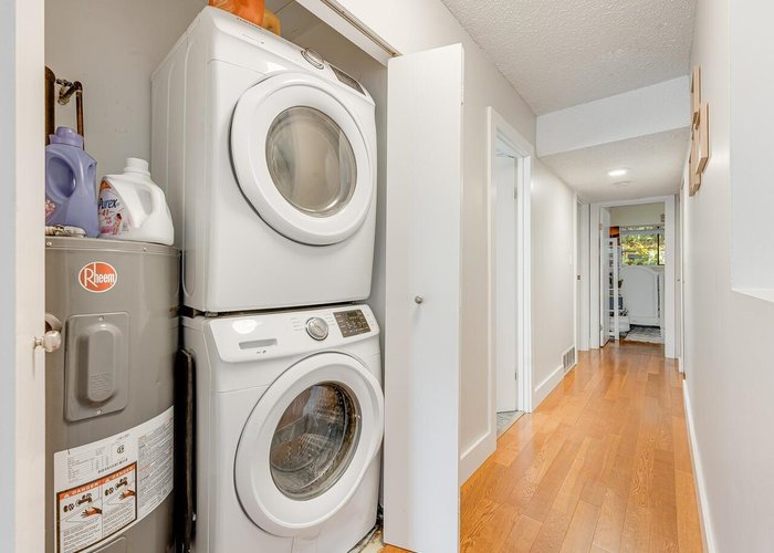 1039 Old Lillooet Road, North Vancouver, BC V7J 3H6 |  Photo 41