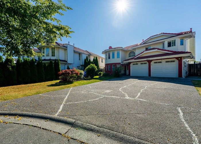 8879 141B Street, Surrey, BC V3V 7W5 |  Photo 35