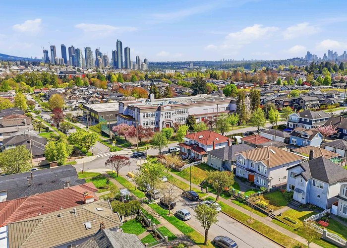 3090 Kitchener Street, Vancouver, BC V5K 3E7 |  Photo 30