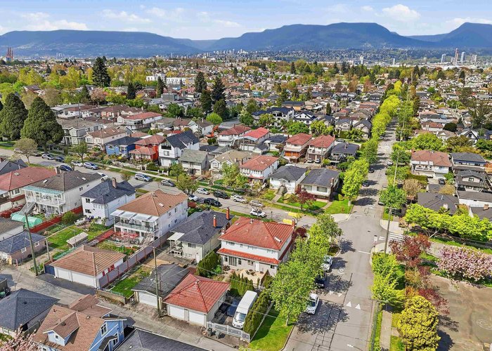 3090 Kitchener Street, Vancouver, BC V5K 3E7 |  Photo 32