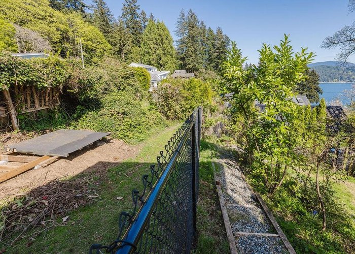 462 Central Avenue, Gibsons, BC V0N 1V1 |  Photo 69