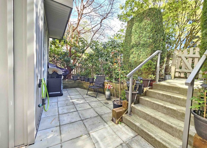 37 - 7088 17TH Avenue, Burnaby, BC V3N 1K5 |  Photo 22