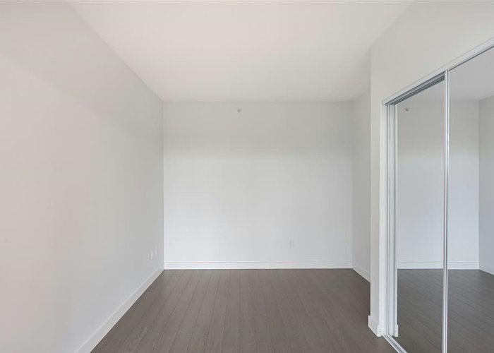 705 - 13308 Central Avenue, Surrey, BC V3T 0M4 |  Photo 6