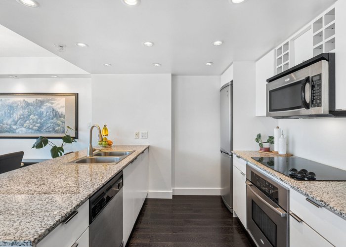 PH2605 - 788 Hamilton Street, Vancouver, BC V6B 0E9 |  Photo 19
