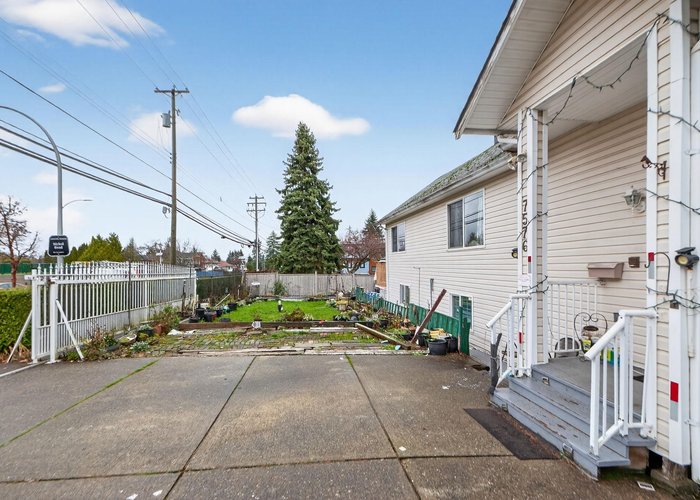 7576 140 Street, Surrey, BC V3W 5J8 |  Photo 39