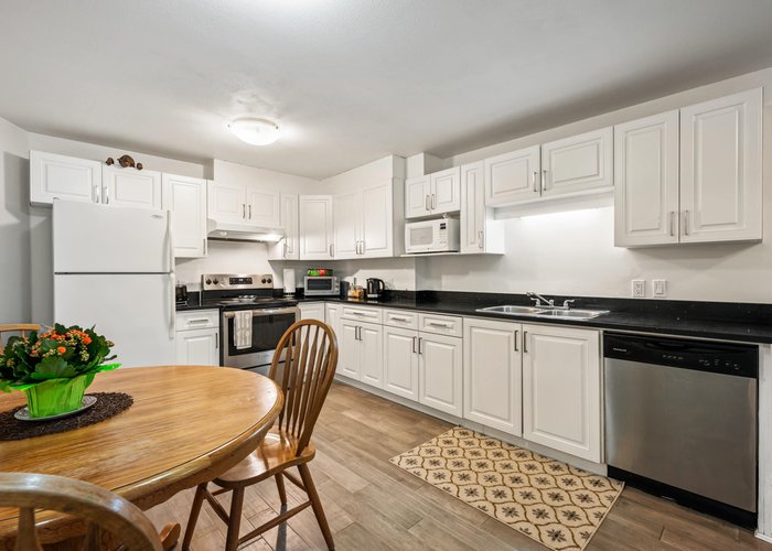 2876 Woodsia Place, Coquitlam, BC V3E 2Y2 |  Photo 63