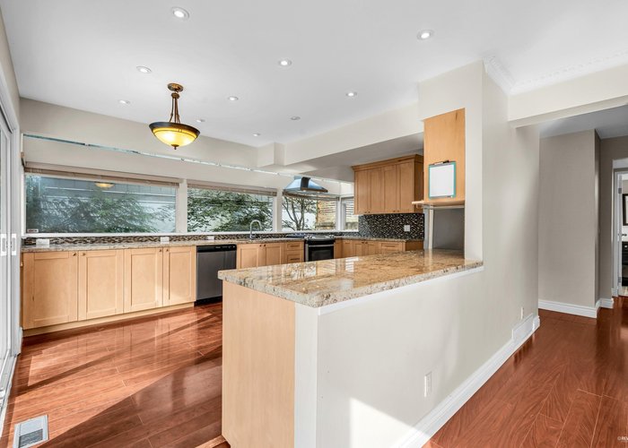 84 Laurie Crescent, West Vancouver, BC V7S 1B7 |  Photo 19