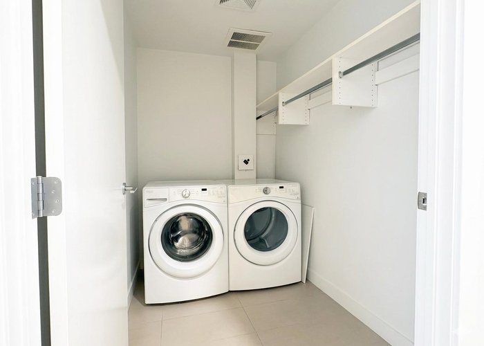 1611 - 6098 Station Street, Burnaby, BC V5H 0H4 |  Photo 10