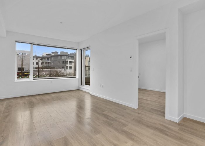 201 - 725 Marine Drive, North Vancouver, BC V7M 0G2 |  Photo 35