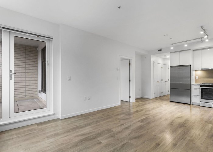 201 - 725 Marine Drive, North Vancouver, BC V7M 0G2 |  Photo 36