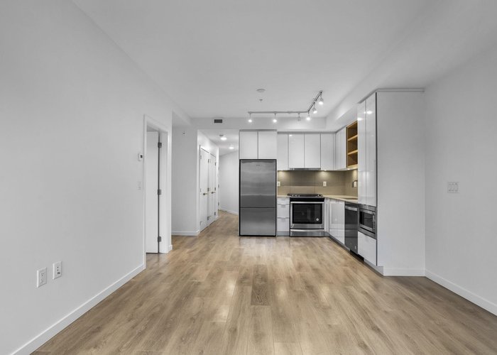 201 - 725 Marine Drive, North Vancouver, BC V7M 0G2 |  Photo 37