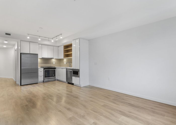 201 - 725 Marine Drive, North Vancouver, BC V7M 0G2 |  Photo 38