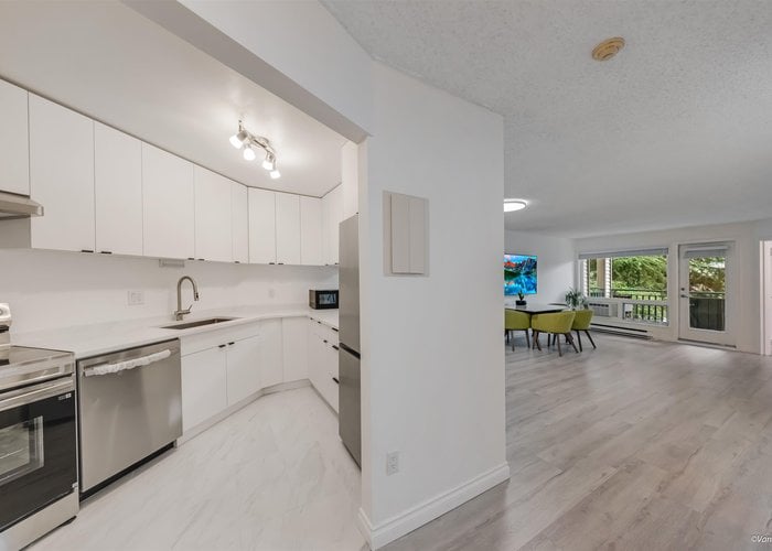 208 - 1190 Pacific Street, Coquitlam, BC V3B 6Z2 |  Photo 31