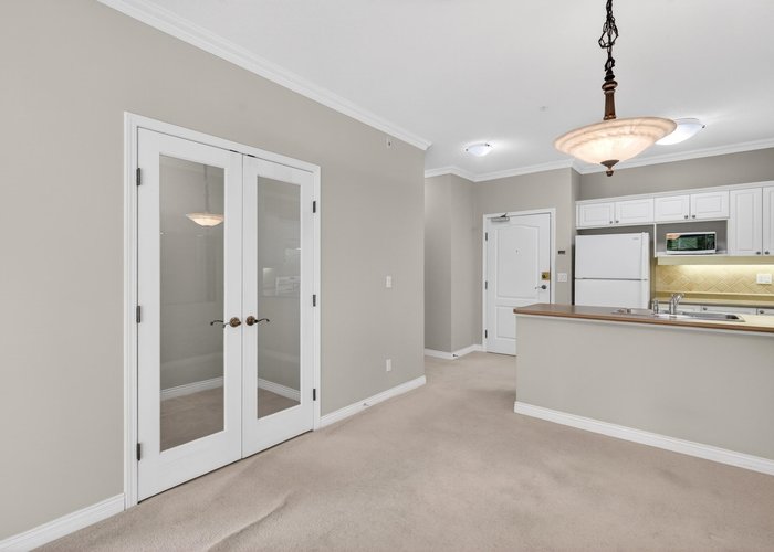 201 - 1685 152A Street, Surrey, BC V4A 9Y1 |  Photo 46
