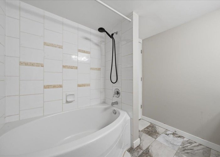 310 - 2966 Silver Springs Boulevard, Coquitlam, BC V3E 3S1 |  Photo 50