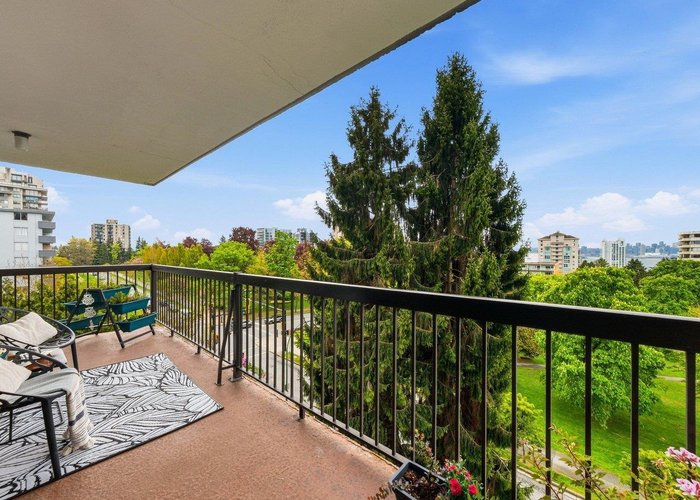 704 - 114 Keith Road, North Vancouver, BC V7M 3C9 |  Photo 28