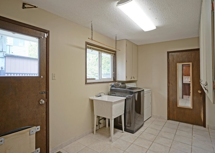 1523 Parker Place, White Rock, BC V4B 4S6 |  Photo 31