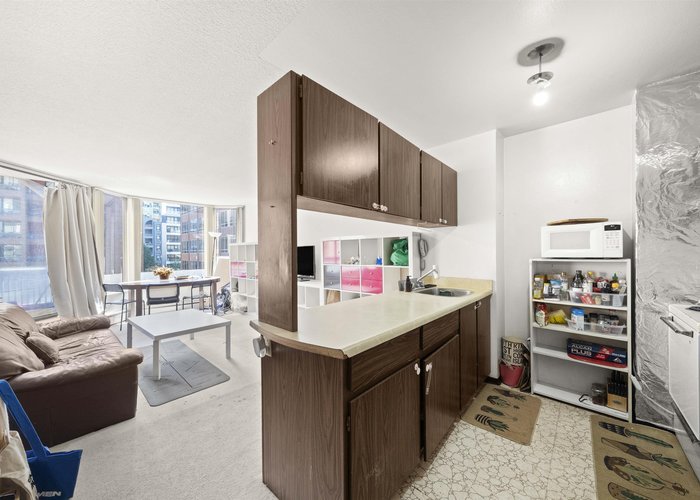 313 - 1330 Burrard Street, Vancouver, BC V6Z 2B8 |  Photo 28