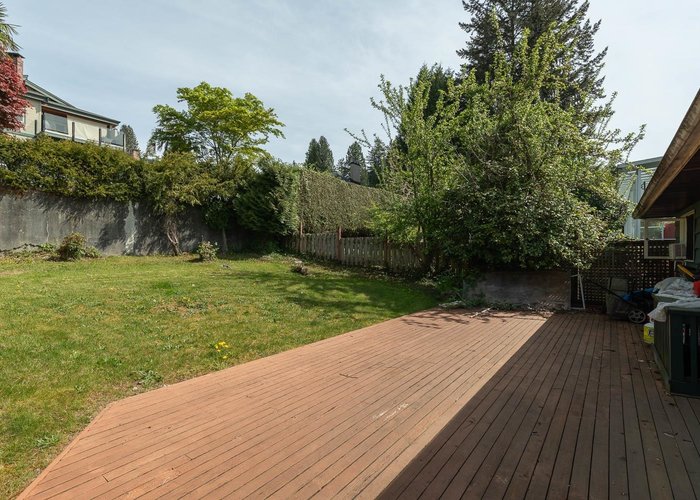 164 Carisbrooke Road, North Vancouver, BC V7N 1M9 |  Photo 39
