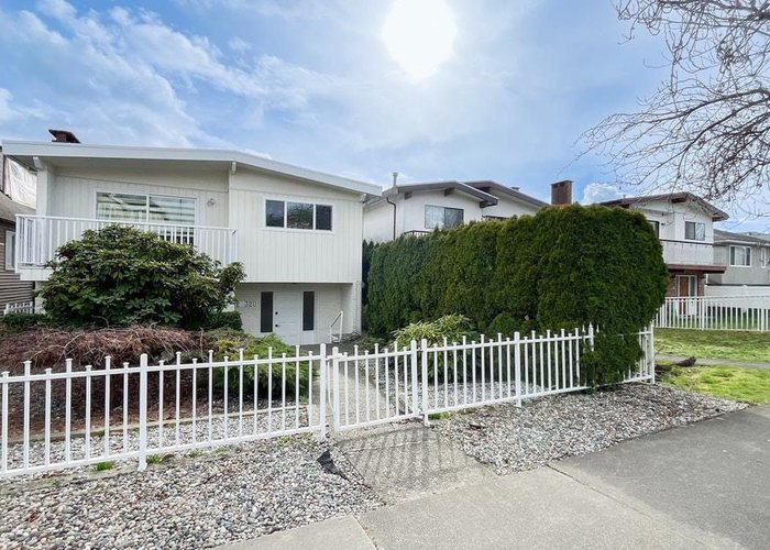 320 57TH Avenue, Vancouver, BC V5X 1S7 |  Photo 30
