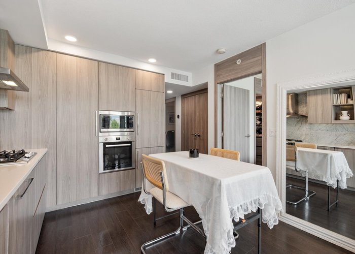 911 - 8800 Hazelbridge Way, Richmond, BC V6X 0S3 |  Photo 35