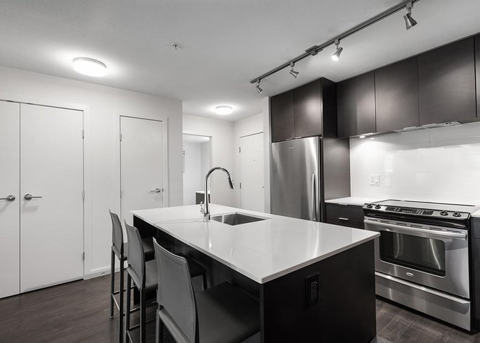 301 - 1673 Lloyd Avenue, North Vancouver, BC V7P 0A9 |  Photo 25