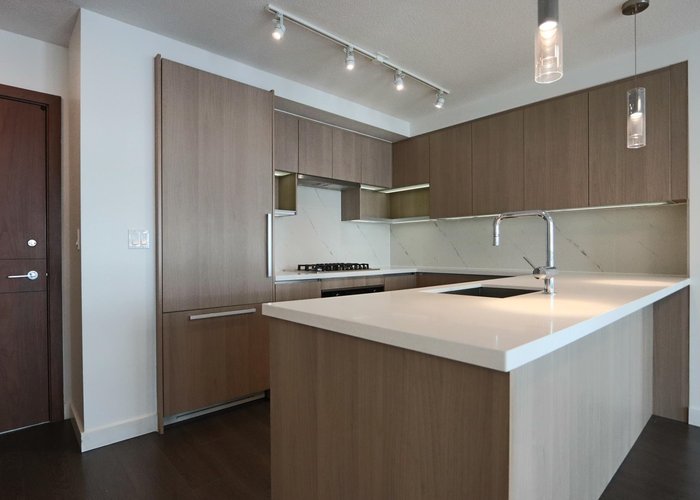 709 - 8833 Hazelbridge Way, Richmond, BC V6X 0N3 |  Photo 17
