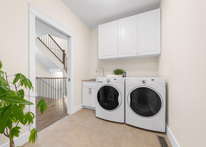 1818 Camelback Court, Coquitlam, BC V3E 3K4 |  Photo 43