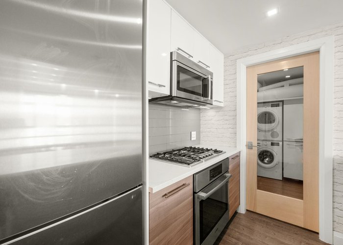 3705 - 928 Beatty Street, Vancouver, BC V6Z 3G6 |  Photo 18