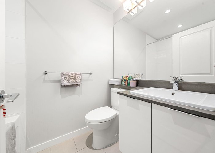 503 - 2632 Library Lane, North Vancouver, BC V7J 0B8 |  Photo 38