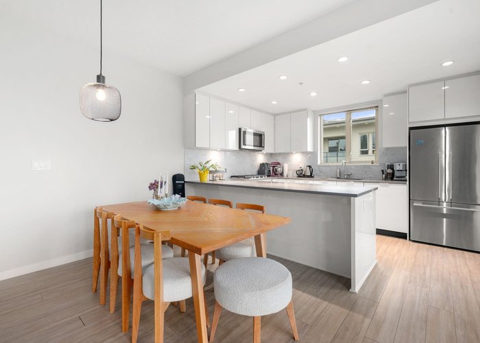 503 - 2632 Library Lane, North Vancouver, BC V7J 0B8 |  Photo 26