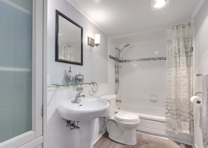 303 - 2004 Fullerton Avenue, North Vancouver, BC V7P 3G8 |  Photo 37