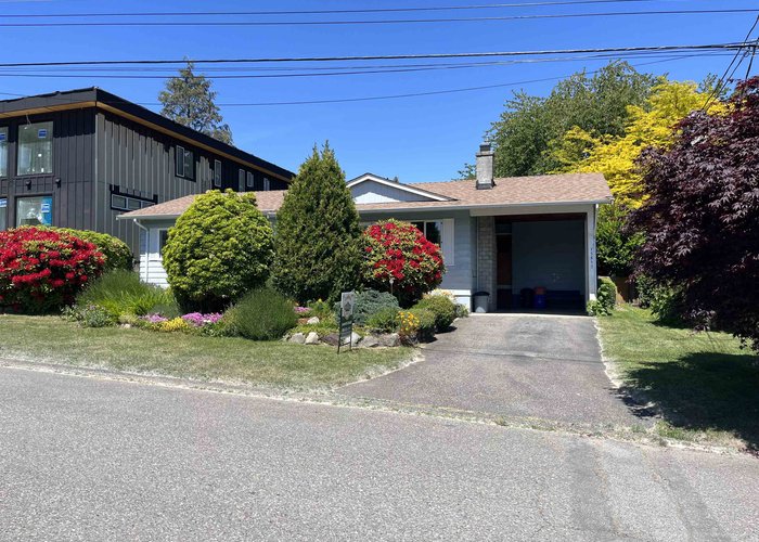 15817 Goggs Avenue, White Rock, BC V4B 2P1 |  Photo 1