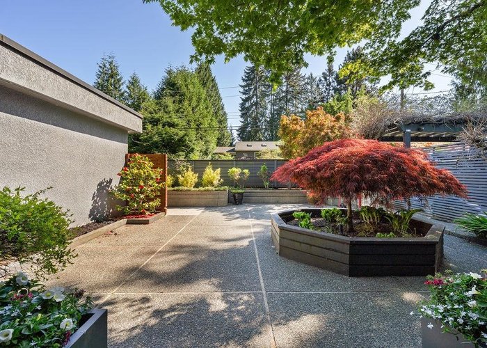 1098 Linnae Avenue, North Vancouver, BC V7R 1Z4 |  Photo 37