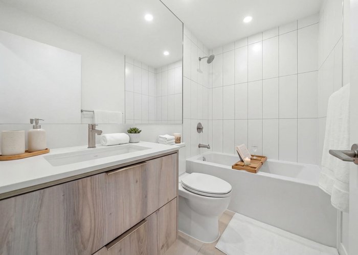 404 - 3594 Malsum Drive, North Vancouver, BC V7G 0B4 |  Photo 45